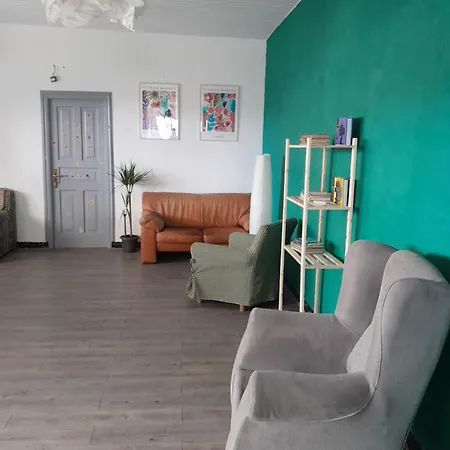 Casa De Amigos *