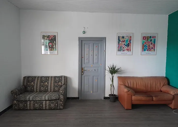 Casa De Amigos Picaraña